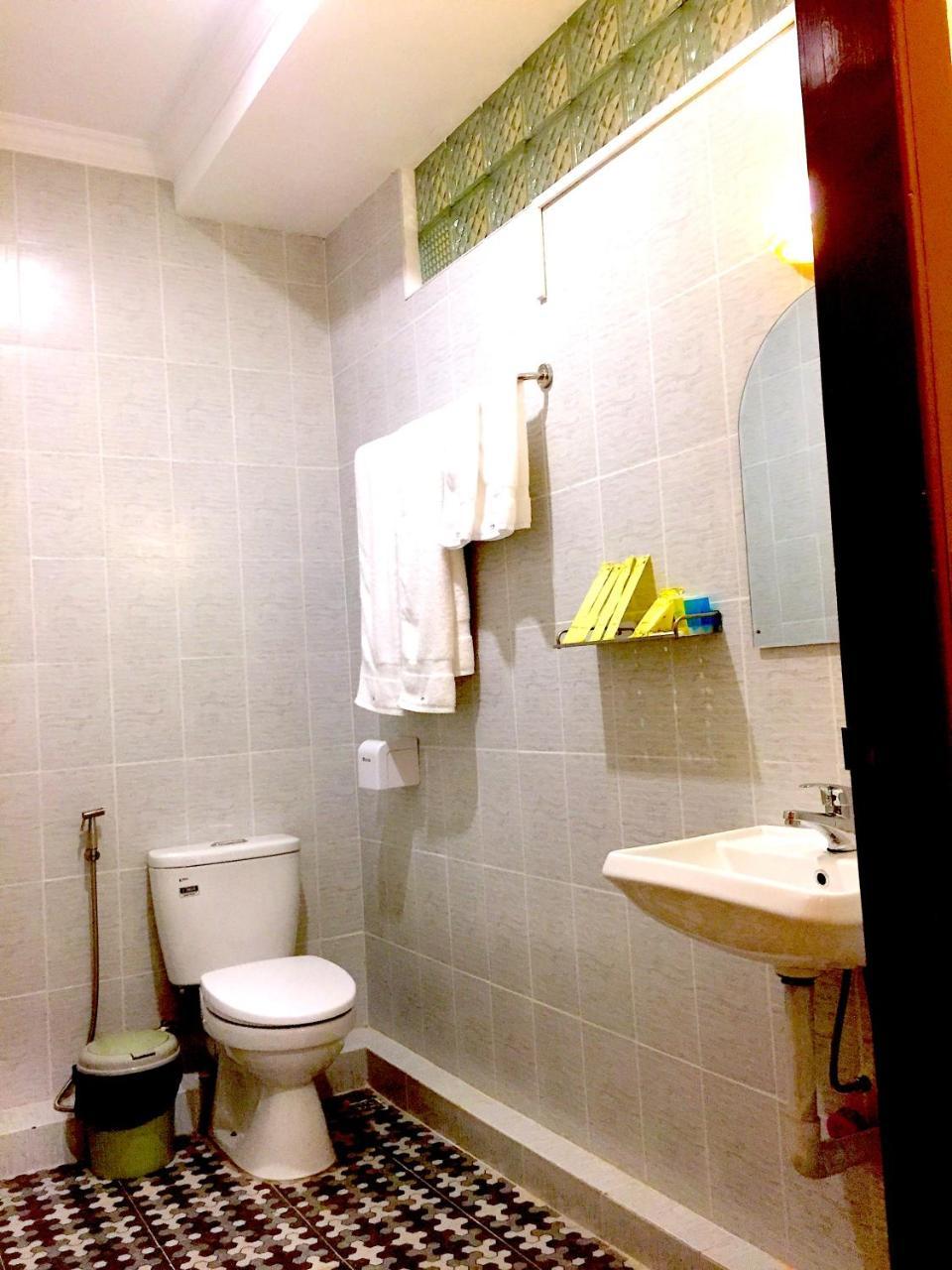 Inle Strand Hotel ยองชเว ภายนอก รูปภาพ