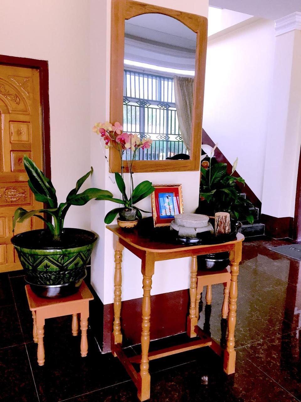 Inle Strand Hotel ยองชเว ภายนอก รูปภาพ