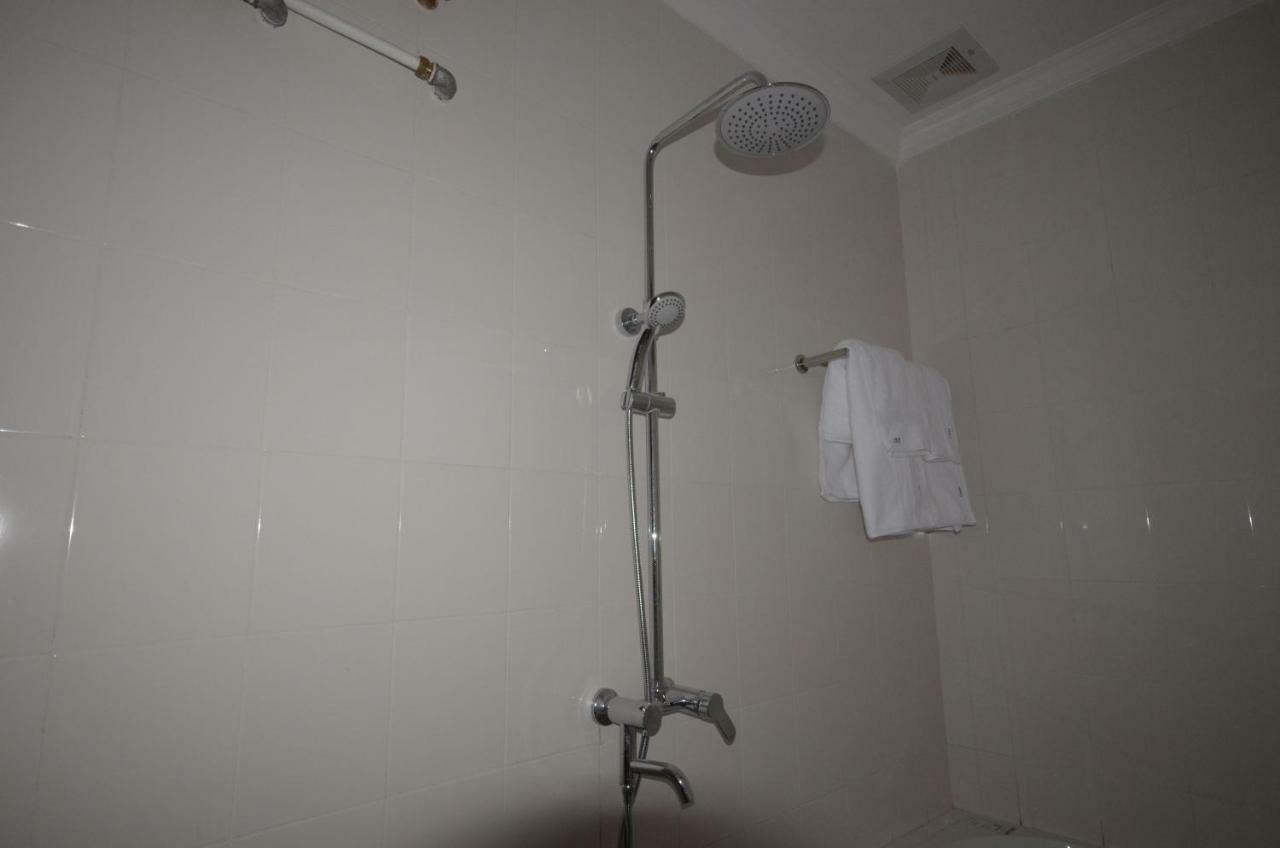Inle Strand Hotel ยองชเว ภายนอก รูปภาพ