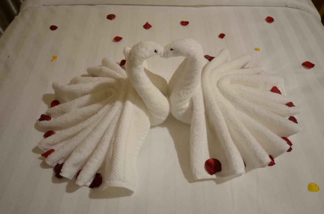 Inle Strand Hotel ยองชเว ภายนอก รูปภาพ